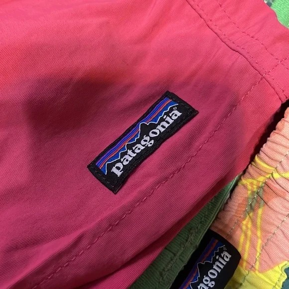 3 Pair Patagonia shorts- Baggies - Picture 5 of 7